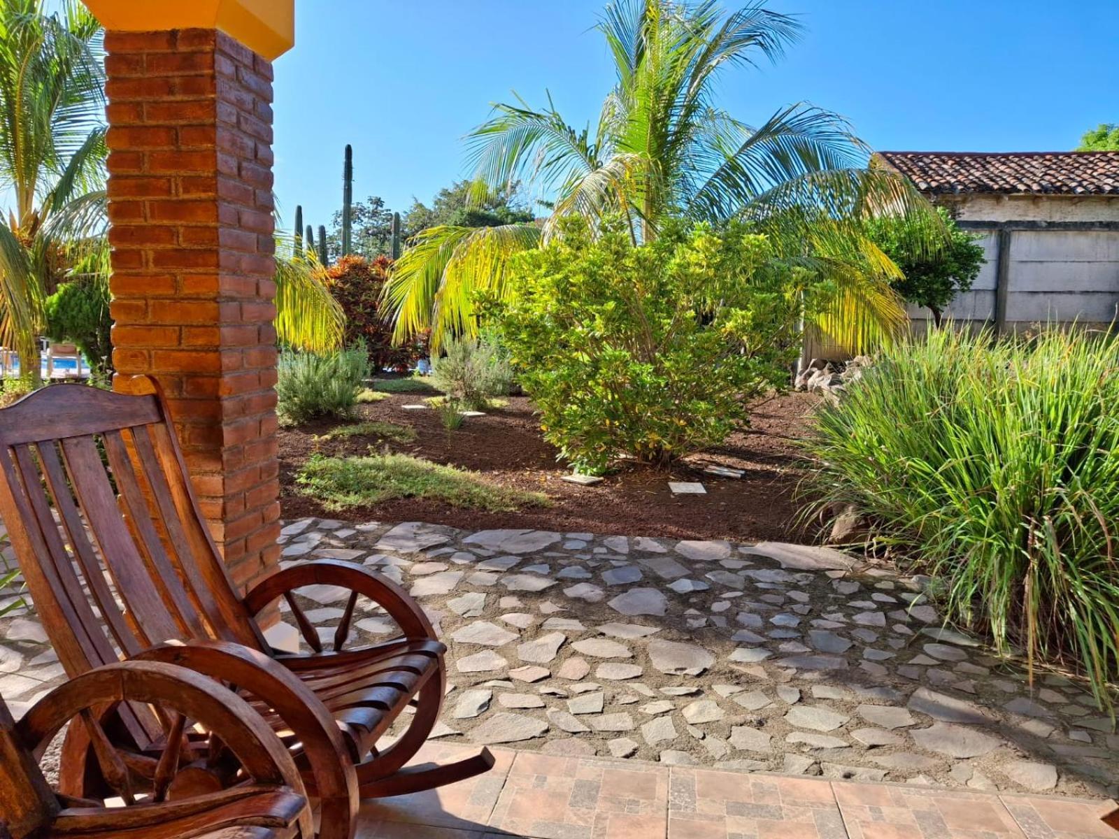 Hotel Jardin Garden De Granada Nicaragua Номер фото