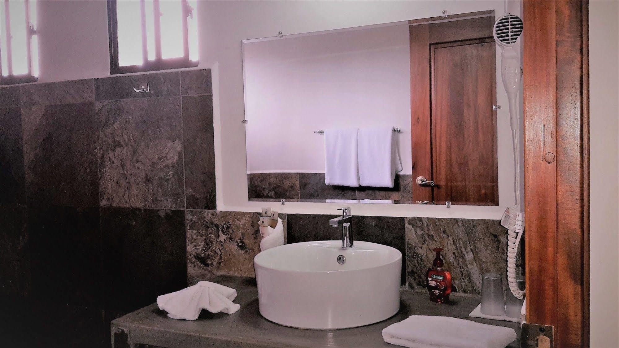 Hotel Jardin Garden De Granada Nicaragua Екстер'єр фото